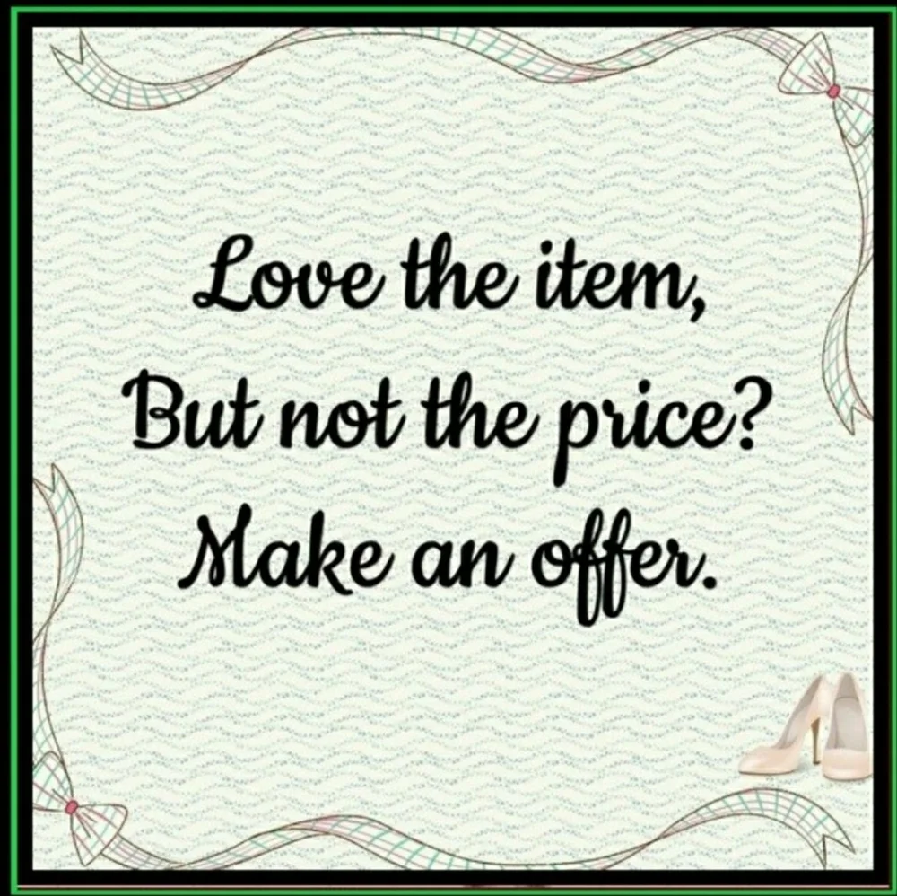 Macy's Cheers 🍾 Holiday - Party - Celebrate Graphic Tee - Picture 16 of 16